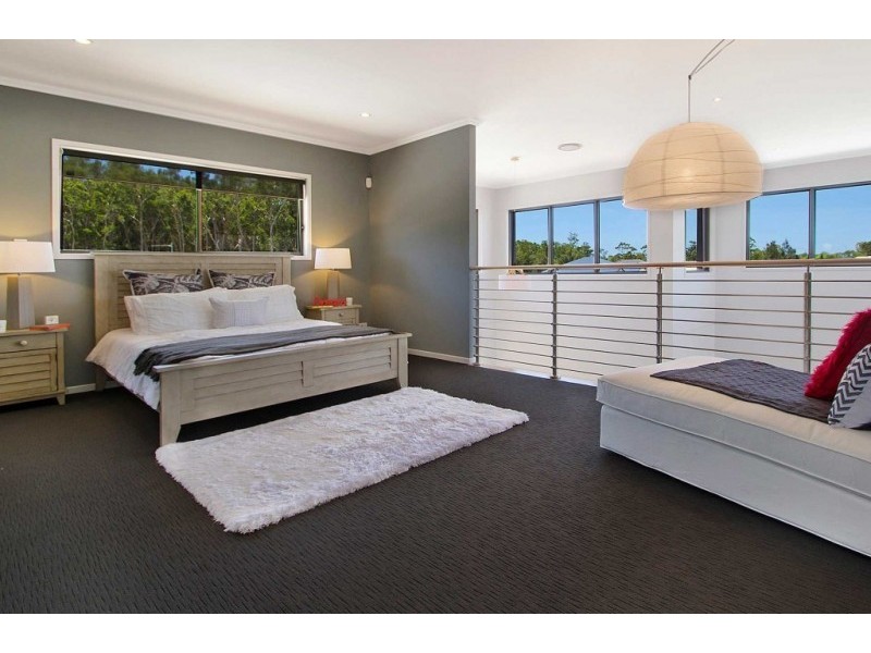 3 Bond Street, Pelican Waters QLD 4551