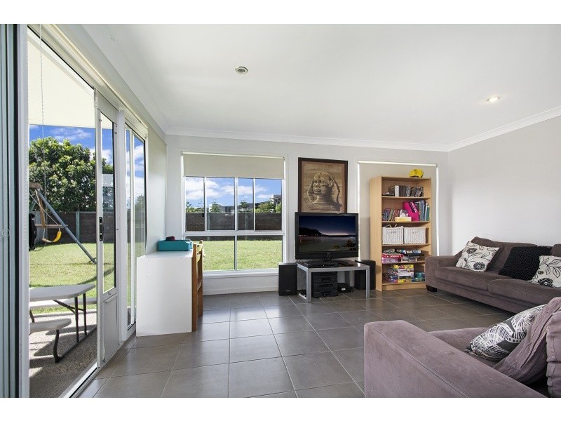 7 Wake Court, Birtinya QLD 4575