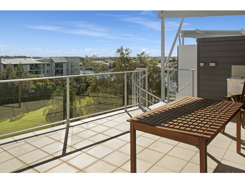 39/51 Grand Pde, Kawana Island QLD 4575