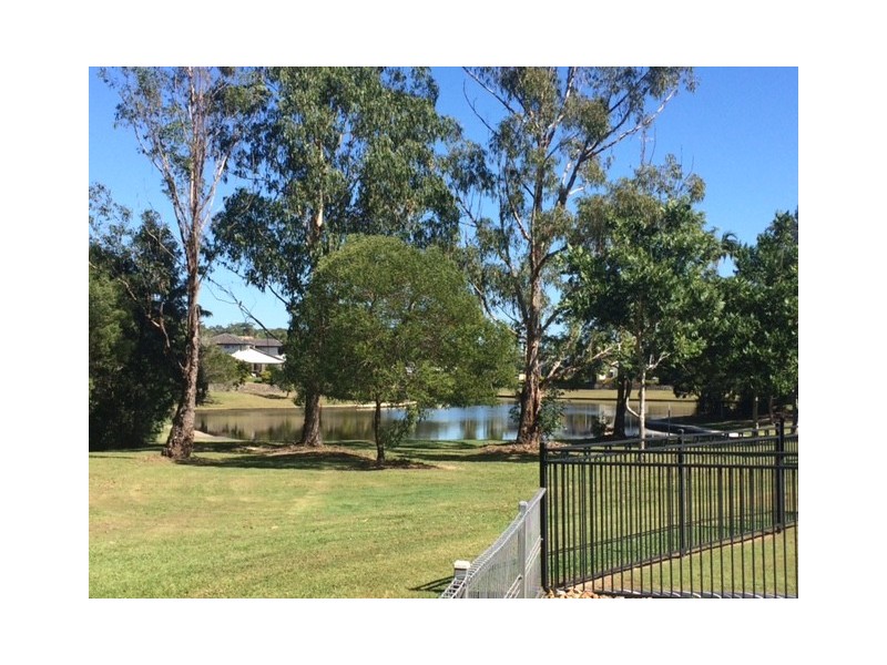 2/45 Lurnea Crescent, Mountain Creek QLD 4557