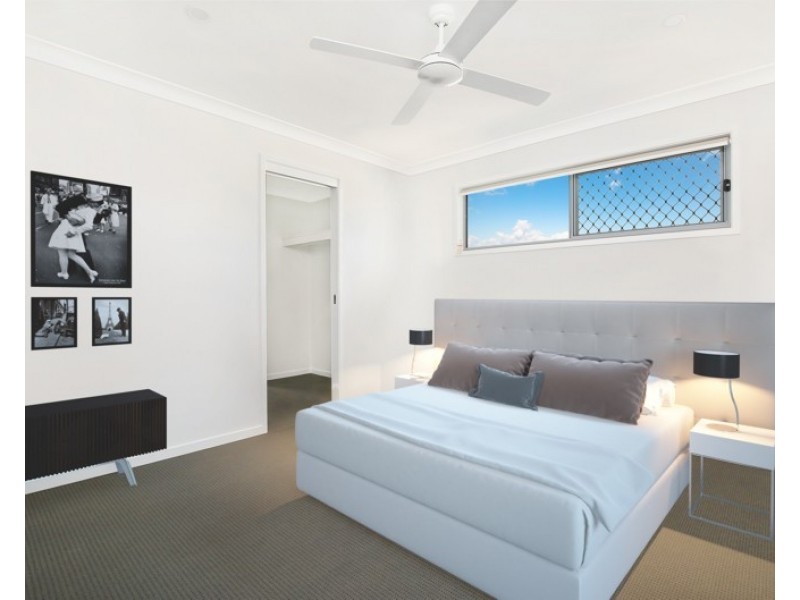 6 Bluff street, Birtinya QLD 4575