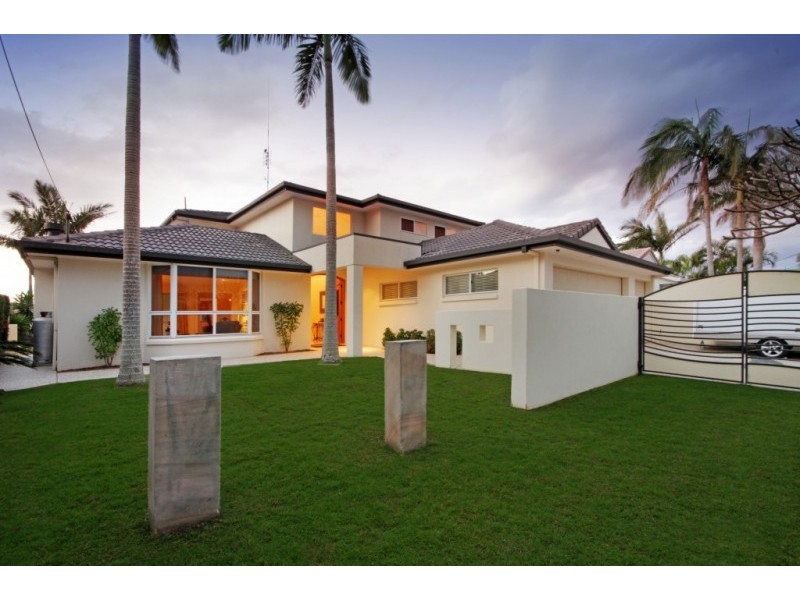 13 Barellan Avenue, Buddina QLD 4575