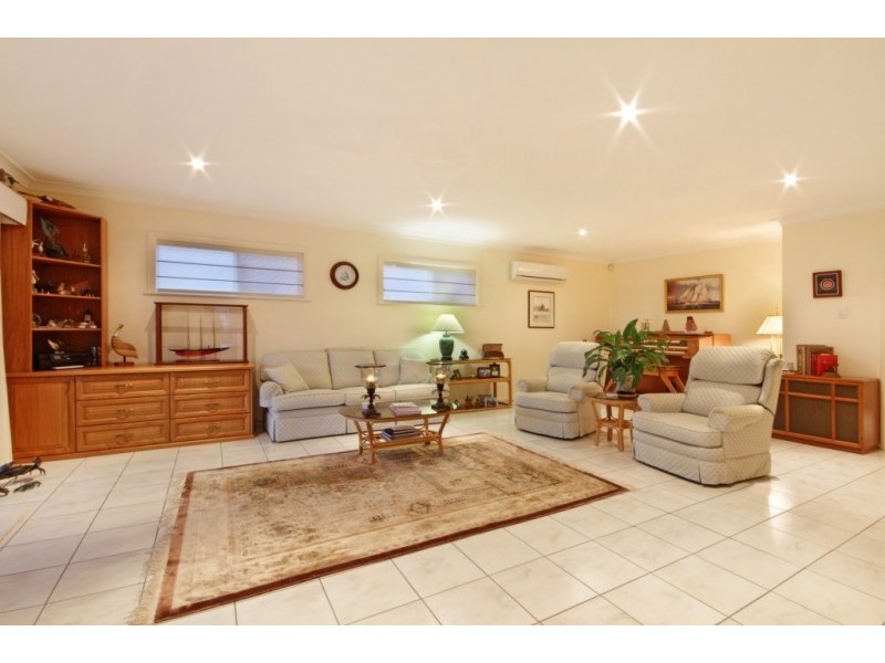 13 Barellan Avenue, Buddina QLD 4575