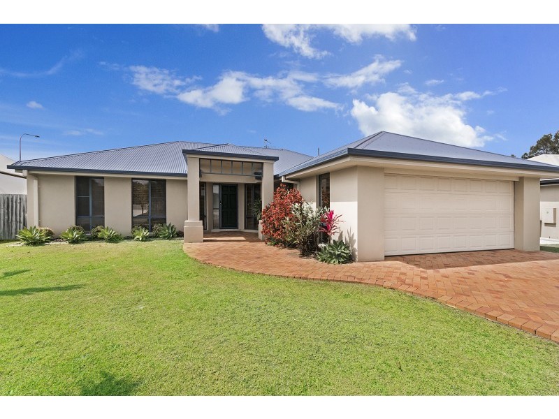 8 Margarita Court, Kawana Island QLD 4575