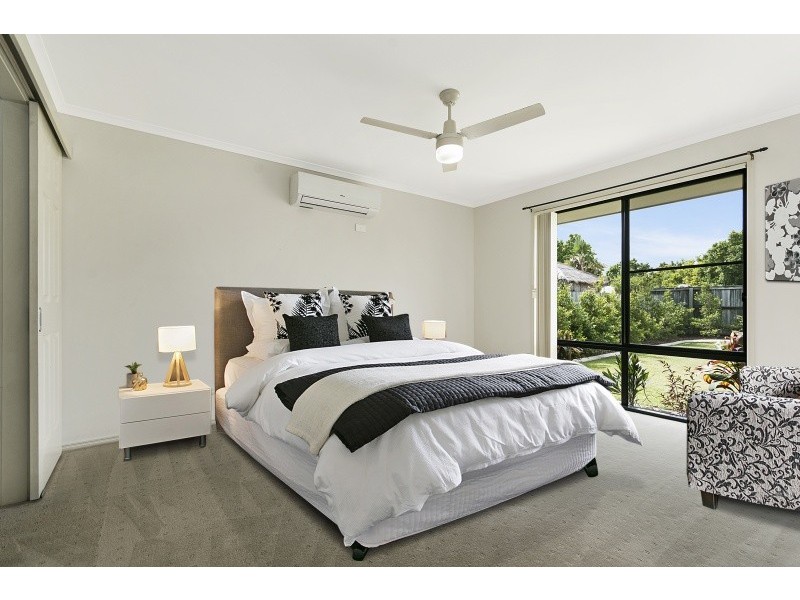 8 Margarita Court, Kawana Island QLD 4575