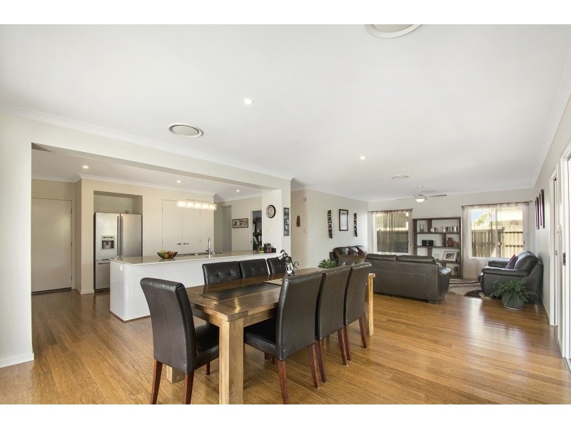 10 Wake Court, Birtinya QLD 4575