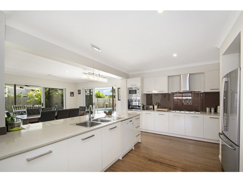 10 Wake Court, Birtinya QLD 4575