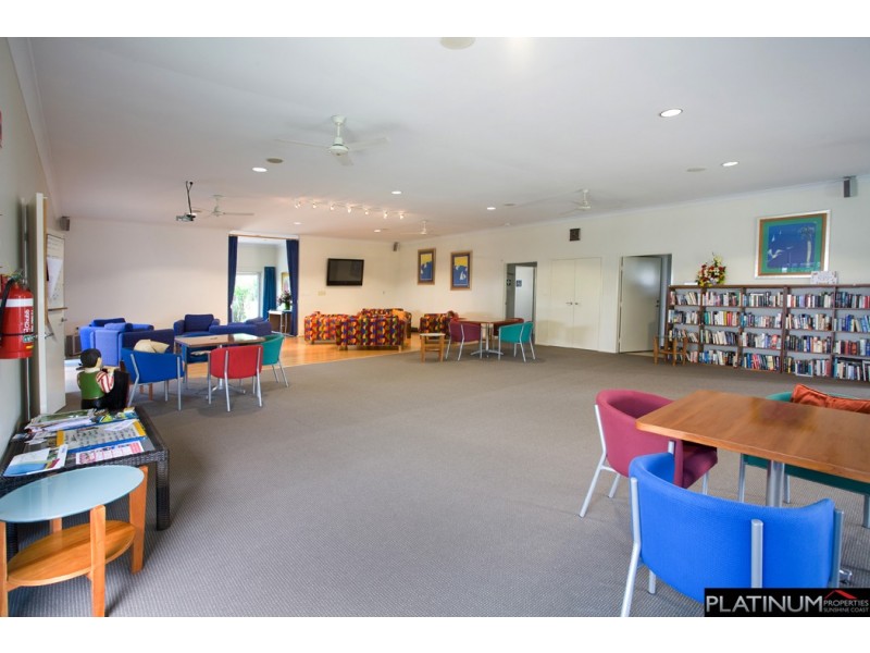 10/2 Grand Parade, Kawana Island QLD 4575