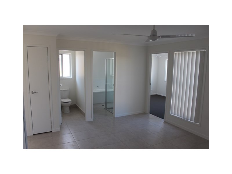 64 Bells Reach Drive, Caloundra West QLD 4551