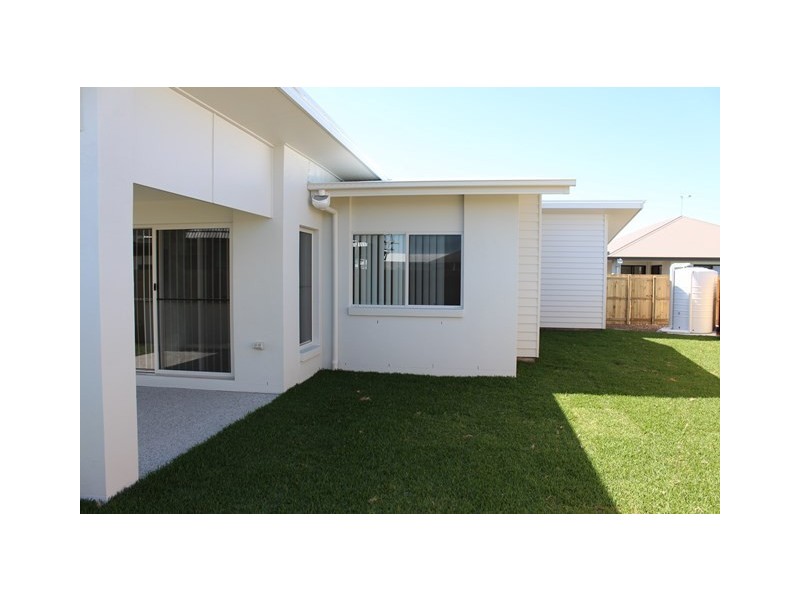 64 Bells Reach Drive, Caloundra West QLD 4551