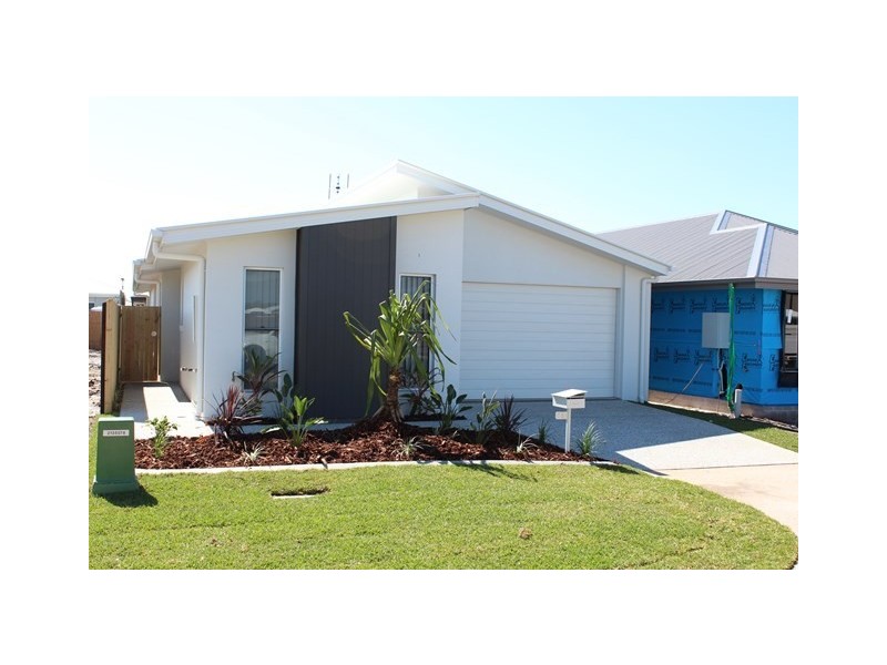 15 Ivory Street, Caloundra West QLD 4551