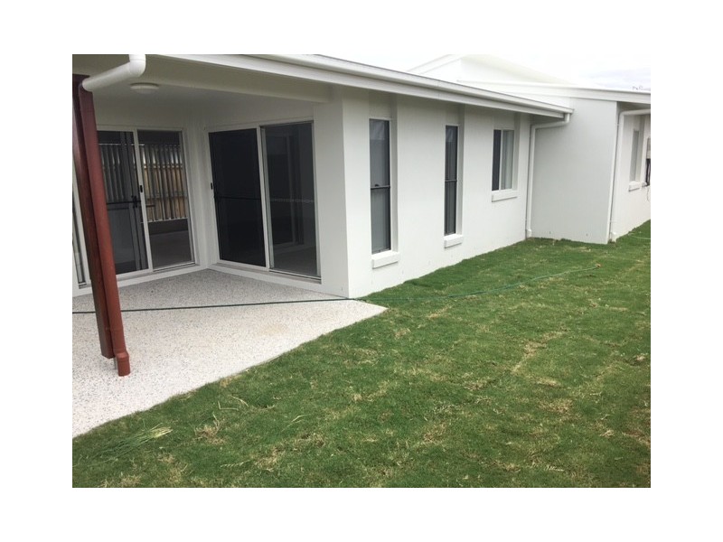 18 Henning Street, Meridan Plains QLD 4551