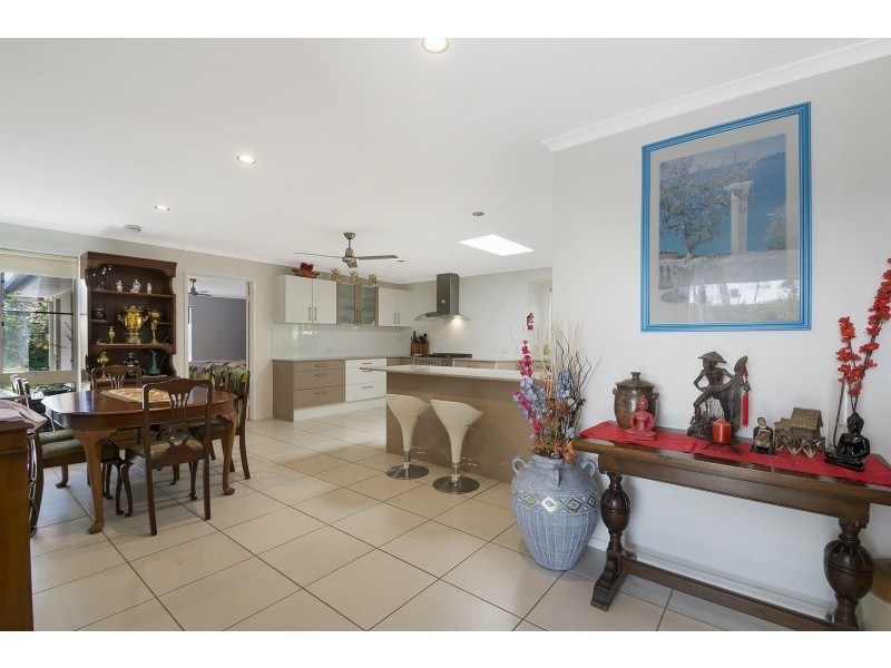 31 Saratoga Drive, Mountain Creek QLD 4557