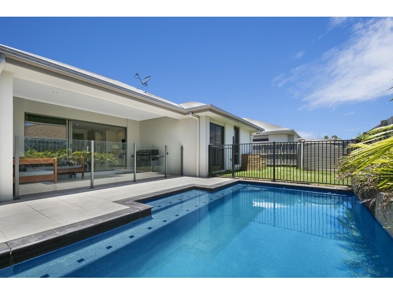 16 Kepplegrove Drive, Sippy Downs QLD 4556