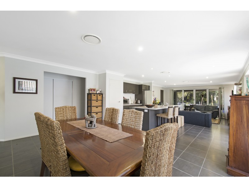 12 Quinine Crescent, Mountain Creek QLD 4557