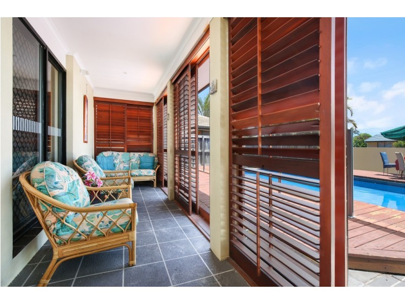 1 Parari Street, Warana QLD 4575