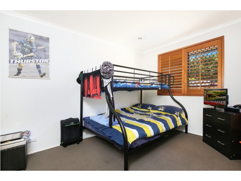 1 Parari Street, Warana QLD 4575