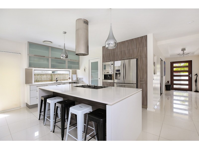 5 Swivel Court, Birtinya QLD 4575