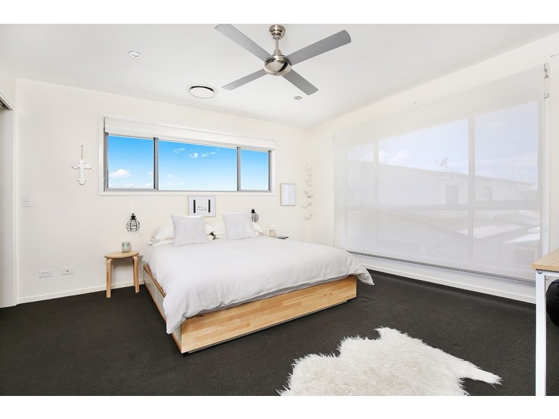 5 Swivel Court, Birtinya QLD 4575