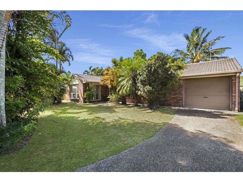 7 Otama Street, Warana QLD 4575