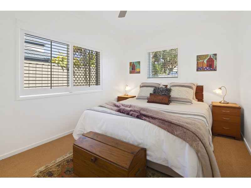 104 Sunbird Chase, Parrearra QLD 4575