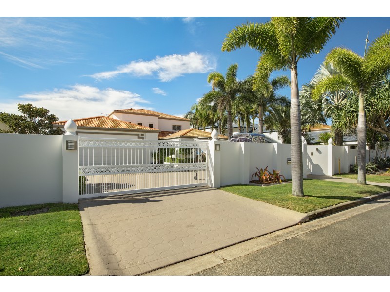 104 Sunbird Chase, Parrearra QLD 4575