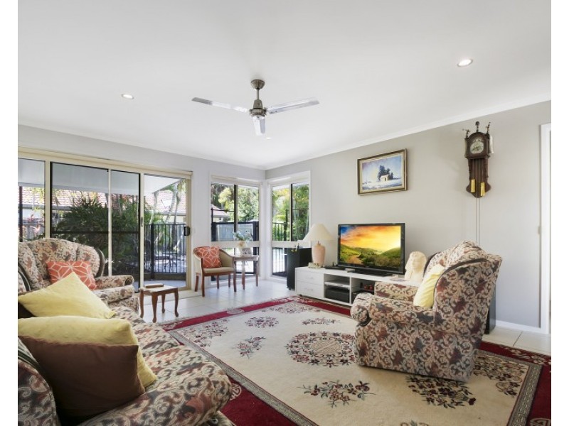 31 Saratoga Drive, Mountain Creek QLD 4557