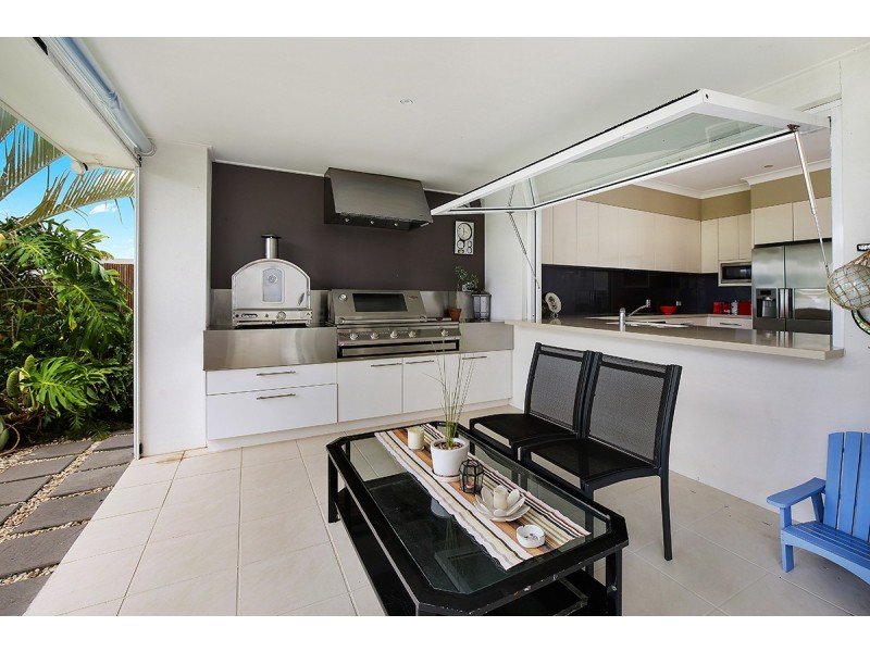 16 Reliance Place, Pelican Waters QLD 4551