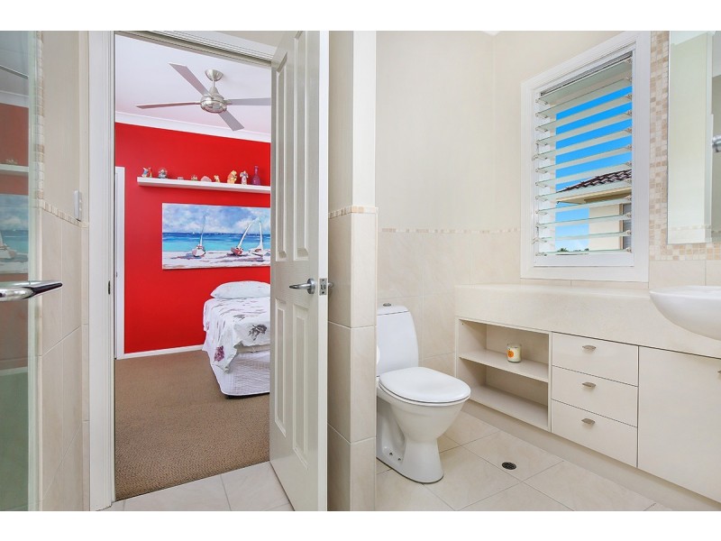 16 Reliance Place, Pelican Waters QLD 4551