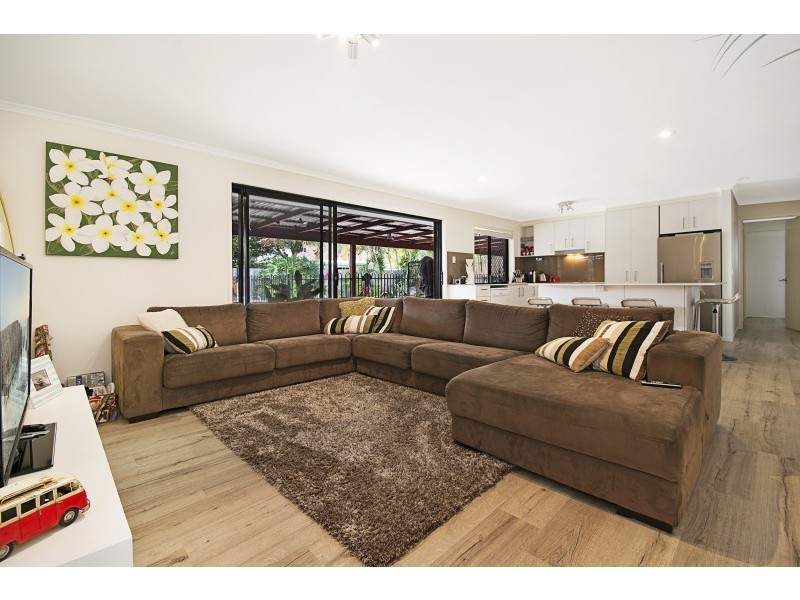 17 Dahlia Street, Bokarina QLD 4575