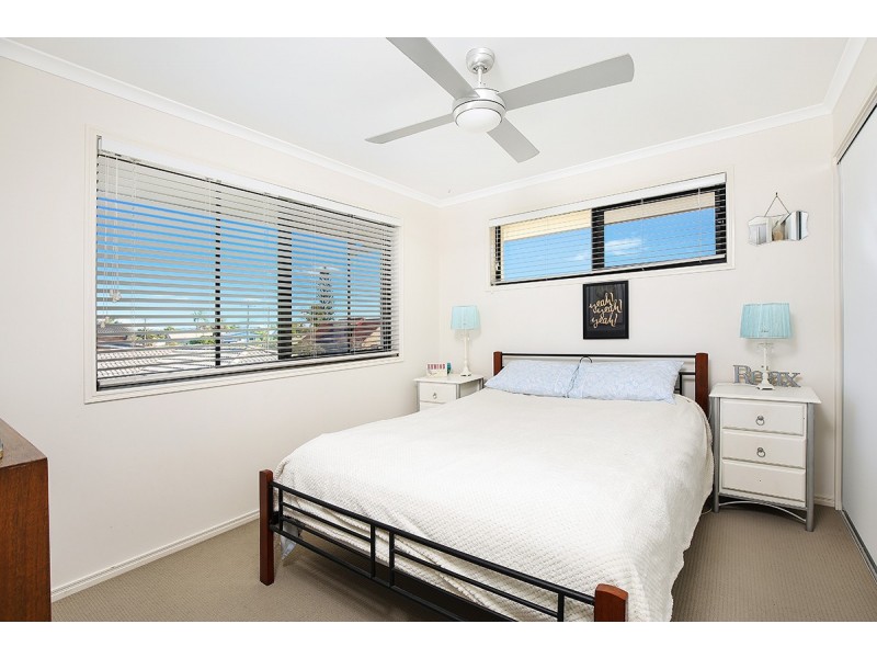 3 Lapoinya Crescent, Warana QLD 4575