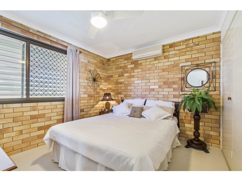 4/18 Akeringa Place, Mooloolaba QLD 4557