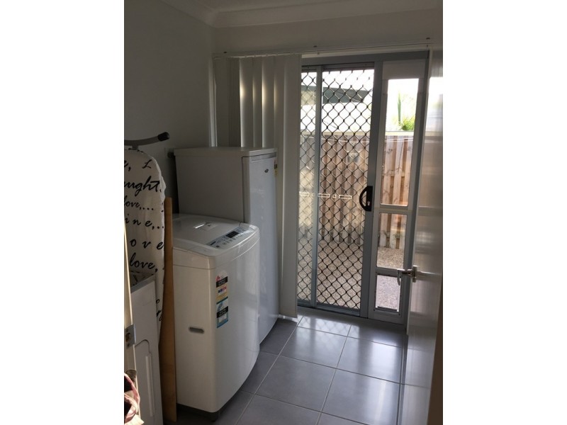 5 Riverstone Crescent, Little Mountain QLD 4551