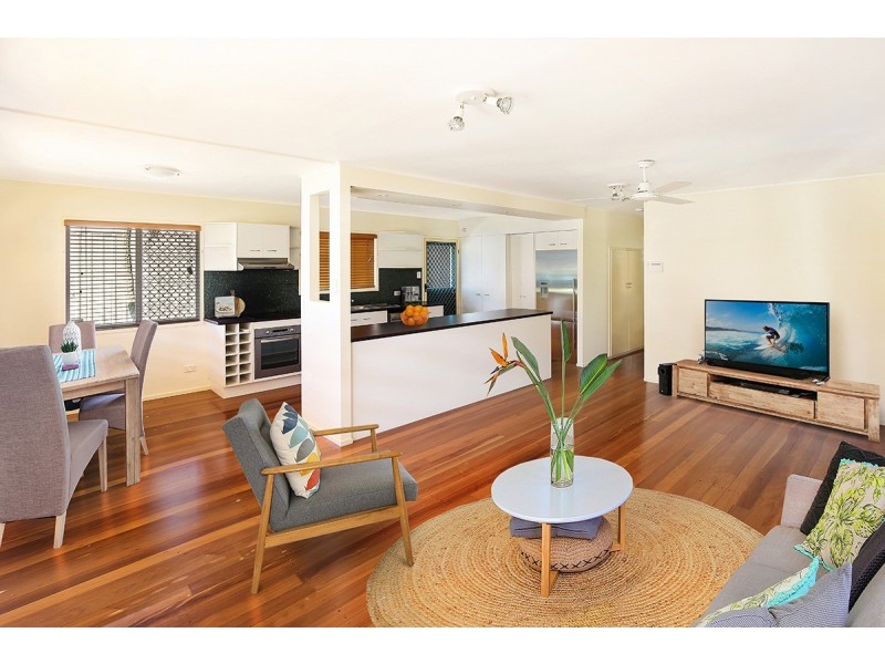 72 Cooroora Street, Dicky Beach QLD 4551