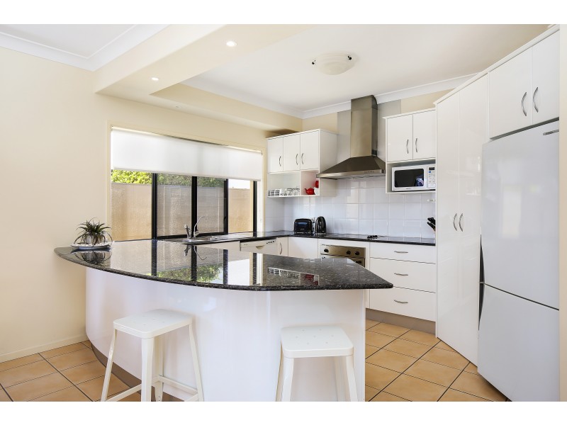 86 Sunbird Chase, Parrearra QLD 4575