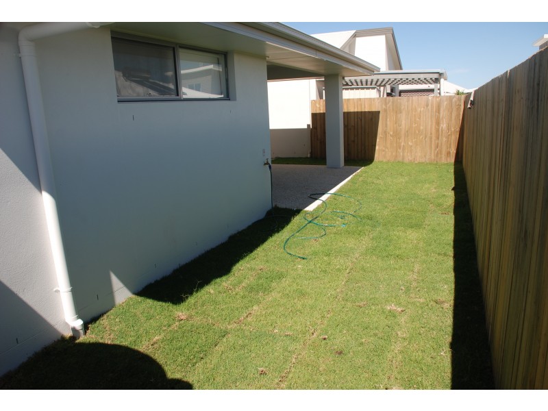 104 Steiner Crescent, Caloundra West QLD 4551