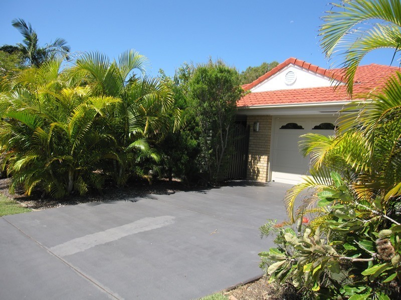 3 Bullando Street, Warana QLD 4575