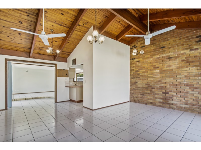 24 Peacock Crescent, Bokarina QLD 4575