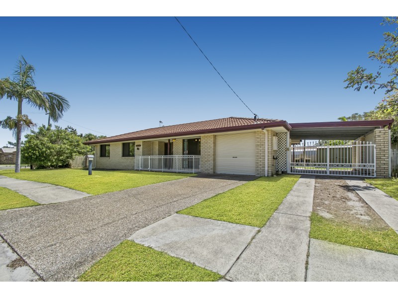 24 Peacock Crescent, Bokarina QLD 4575