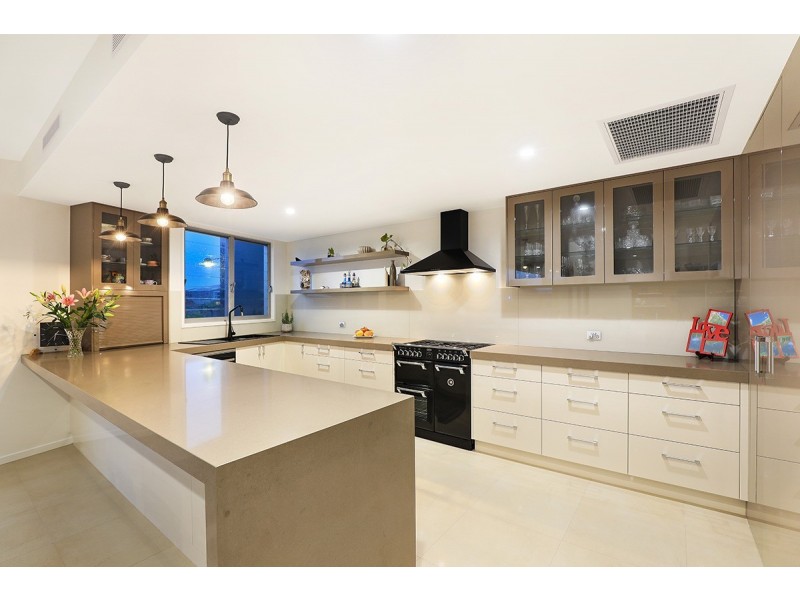 12 Wake Court, Birtinya QLD 4575