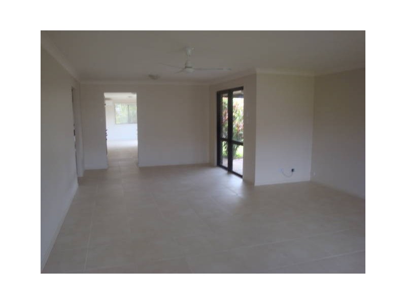 110 Oceanic Drive, Warana QLD 4575