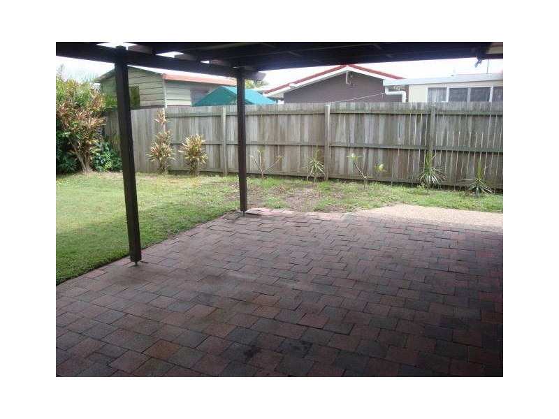 110 Oceanic Drive, Warana QLD 4575