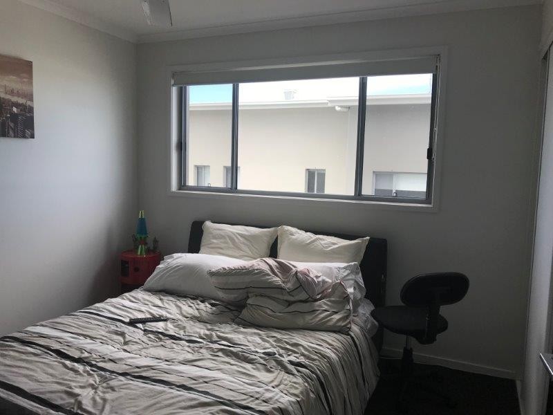 18/1 Hibbertia Street, Mountain Creek QLD 4557