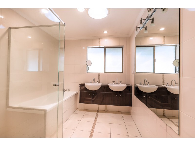 184 Crosby Hill Road, Buderim QLD 4556