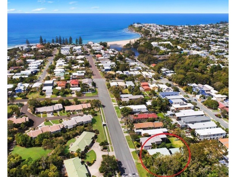 72 Cooroora Street, Dicky Beach QLD 4551