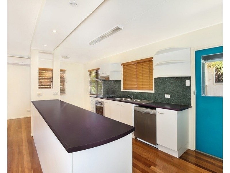 72 Cooroora Street, Dicky Beach QLD 4551