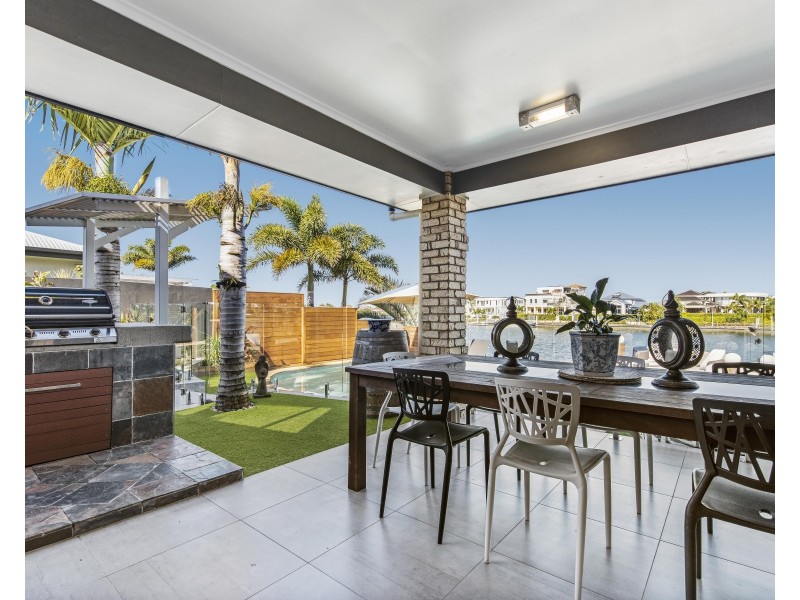 24 Sunbird Chase, Parrearra QLD 4575