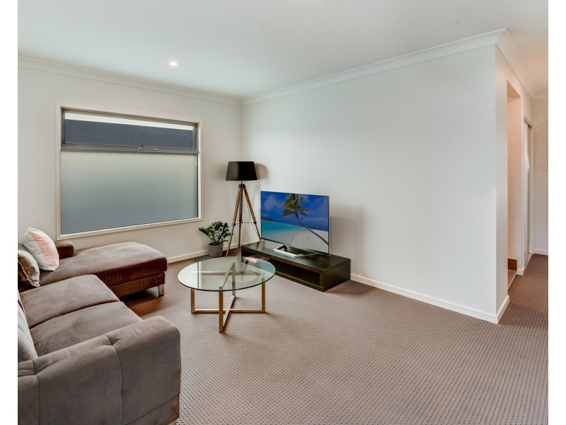 9 Endurance Place, Birtinya QLD 4575