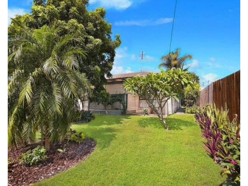 343 Nicklin Way, Bokarina QLD 4575
