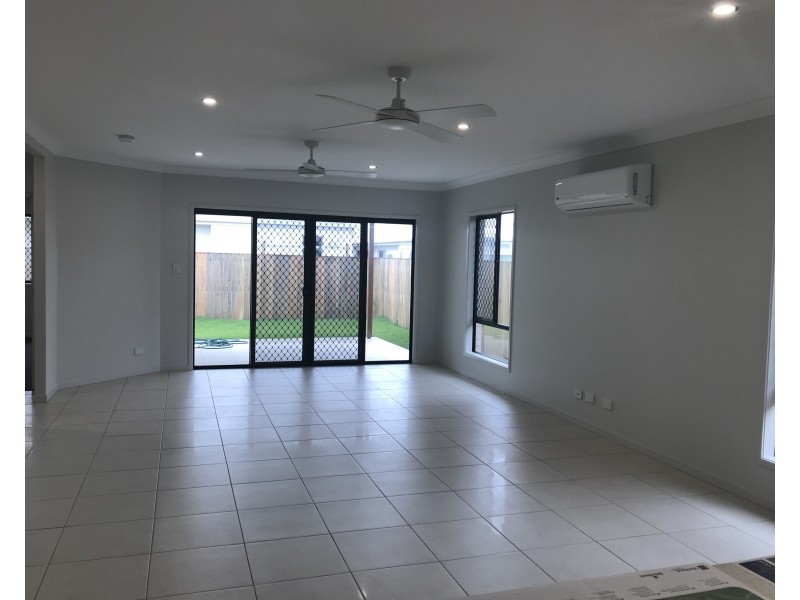 114 Mcarthur Parade, Caloundra West QLD 4551
